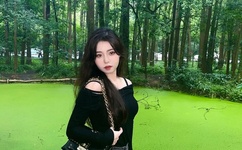 英语老师打开扣子让我上